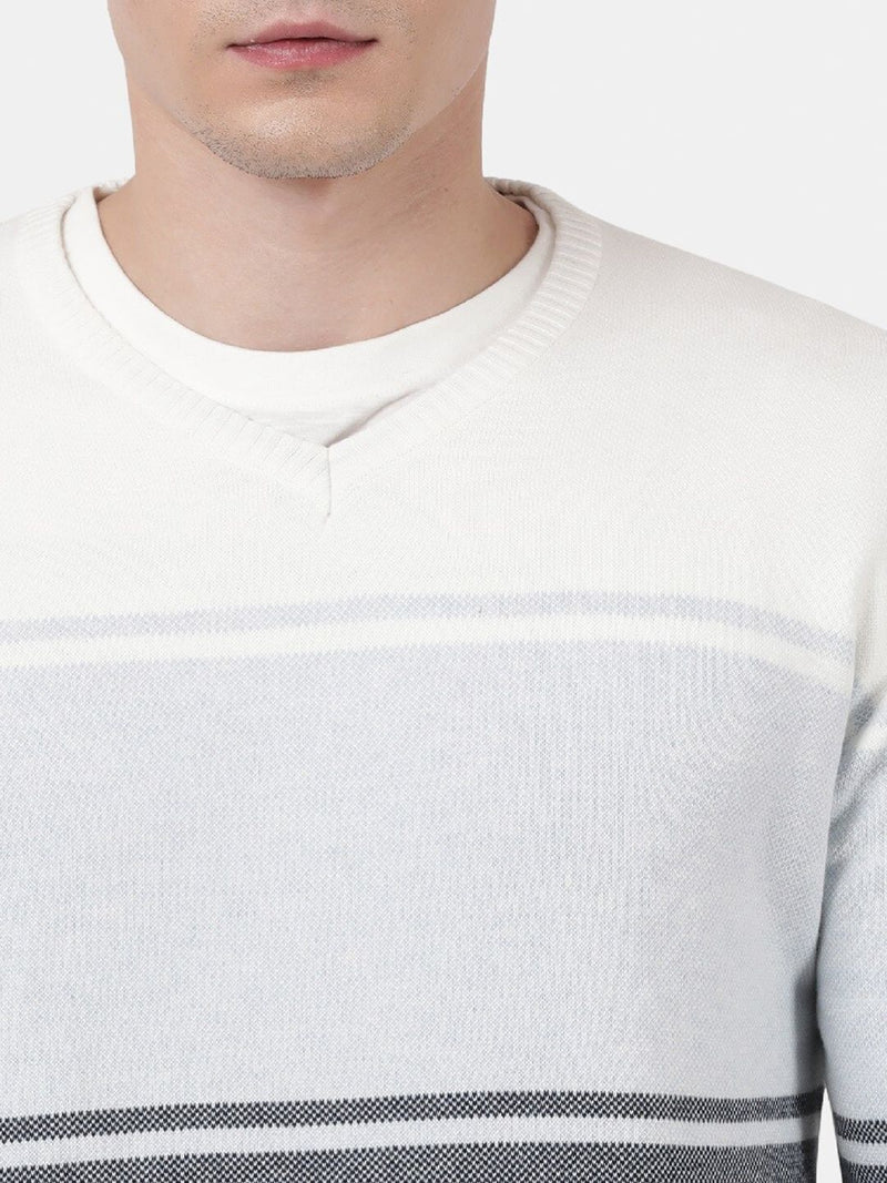 T-Base Men White & Black Colourblocked Pullover