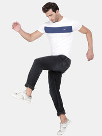 T-Base Men Off White Striped Slim Fit Cotton T-Shirt