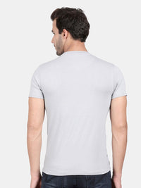 T-Base Men Grey Solid Slim Fit T-Shirt