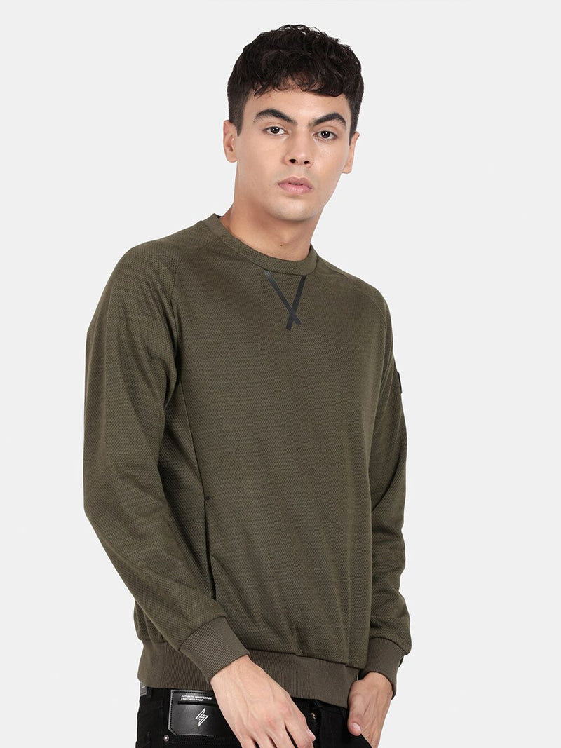 T-Base Round Neck Pullover Sweatshirt