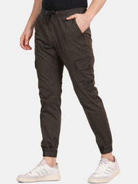 T-Base Men Regular Fit Mid-Rise Joggers Trousers