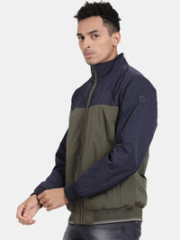 Men Black & Grey Colourblocked Lightweight Puffer Jacket