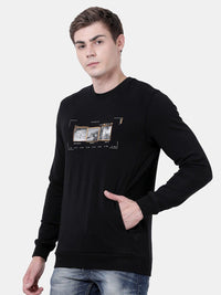 T-Base Graphic Printed Pullover