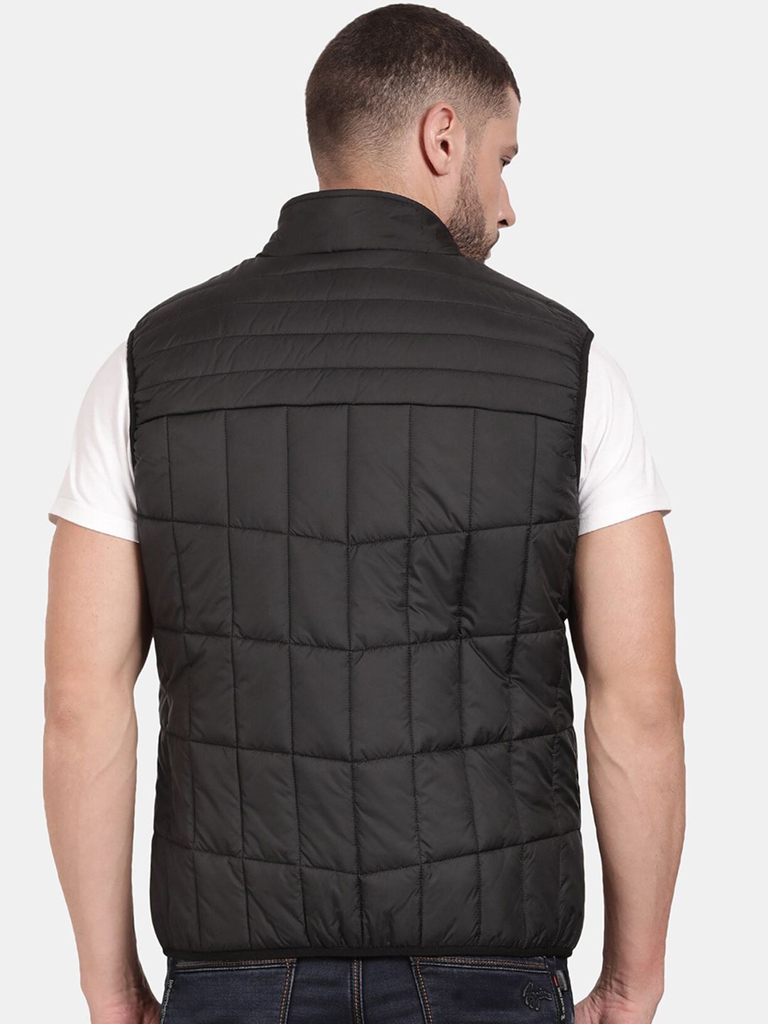 T-Base Sleeveless Puffer Jacket With Quilted Design And Polar Fleece Collar