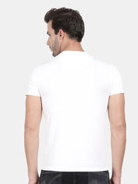 T-Base Men Off White Striped Slim Fit Cotton T-Shirt